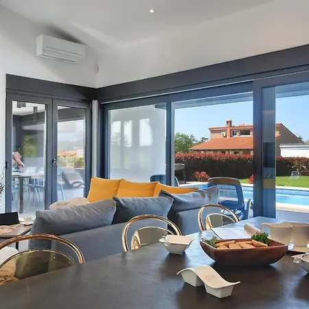 Linea Villa Štinjan