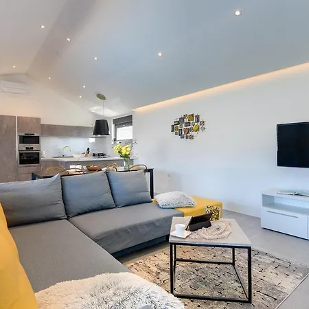 Villa Linea Stinjan
